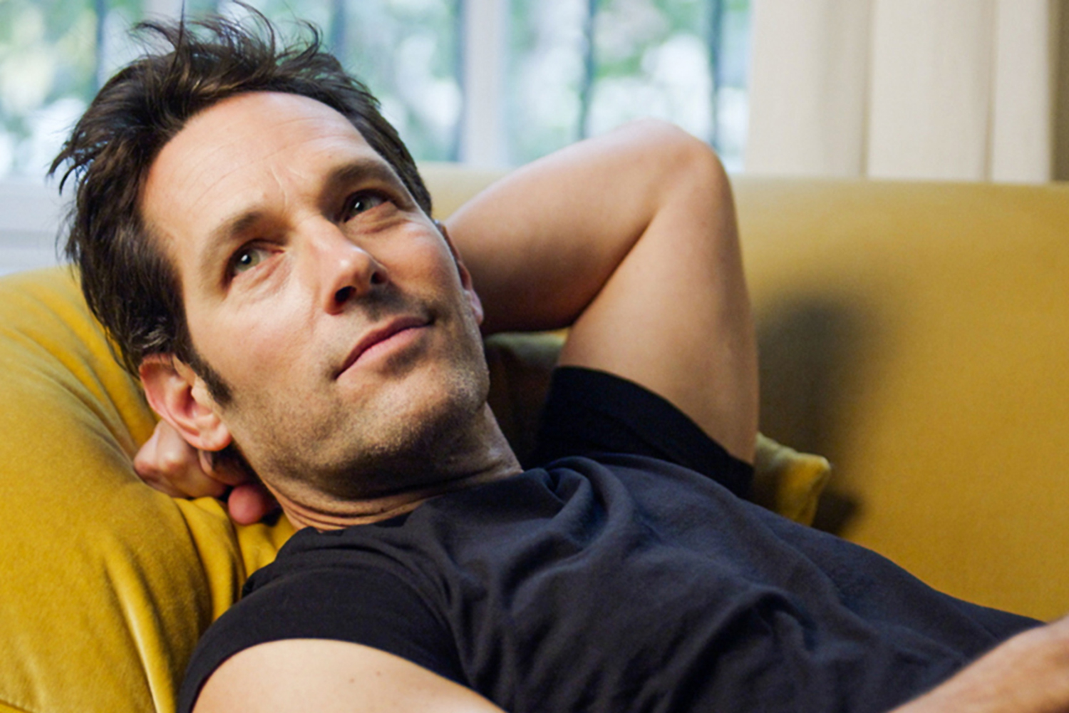 Paul Rudd làm bạn với cậu bé bị cô lập ở trường